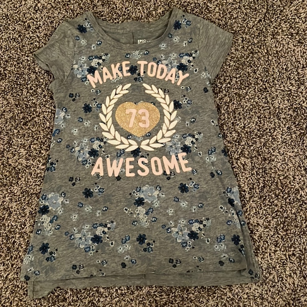Grey floral tee